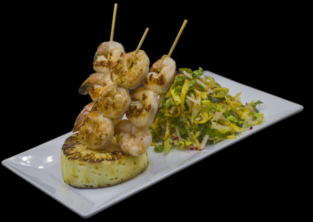 CAMARONES PINCHADOS (SHRIMP SKEWERS)